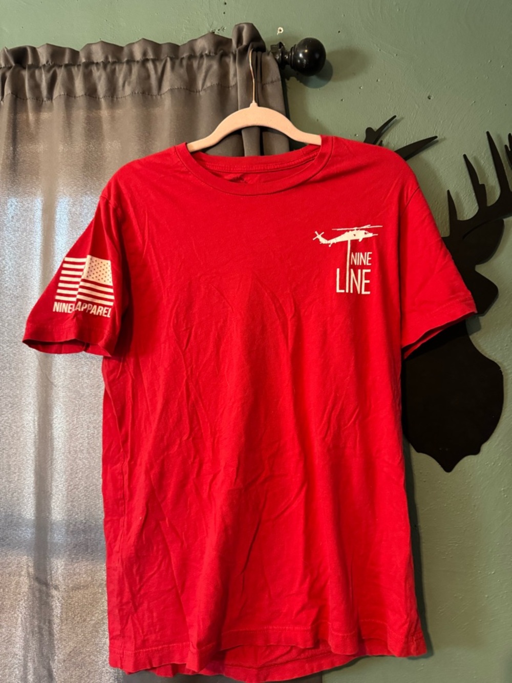 Nine Line Red Short Sleeve Logo T‑Shirt